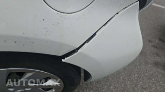 2015 Toyota Prius c Two – miniatura 26