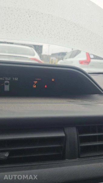 2015 Toyota Prius c Two – miniatura 29