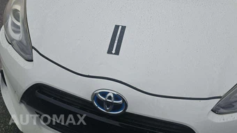 2015 Toyota Prius c Two – miniatura 34