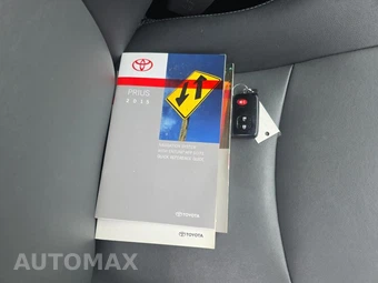 2015 Toyota Prius Four - miniatura 27