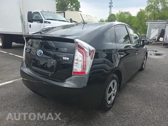 2015 Toyota Prius Four - miniatura 4