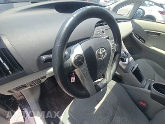 2015 Toyota Prius Four – miniatura 10