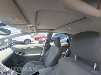2015 Toyota Prius Four – miniatura 19