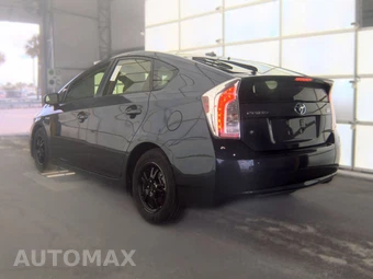2015 Toyota Prius Four – miniatura 6
