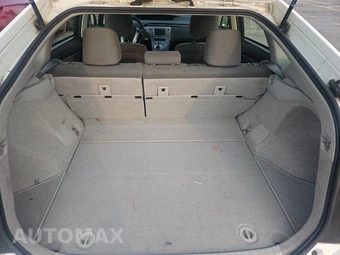 2015 Toyota Prius Three - miniatura 16