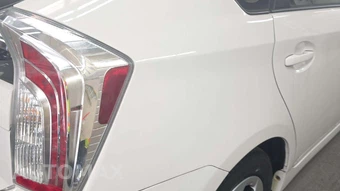 2015 Toyota Prius Three - miniatura 25