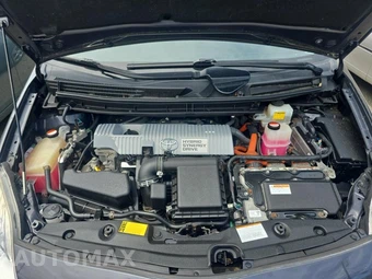 2015 Toyota Prius Three – miniatura 18