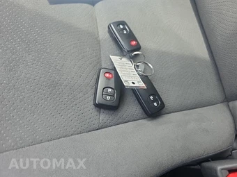 2015 Toyota Prius Three – miniatura 23