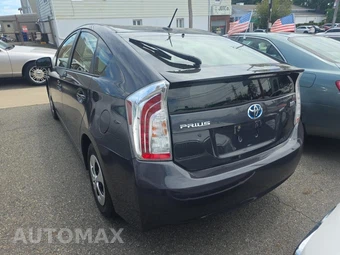2015 Toyota Prius Three – miniatura 6