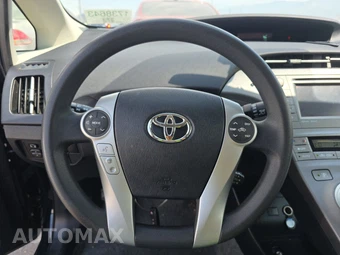 2015 Toyota Prius Three - miniatura 10