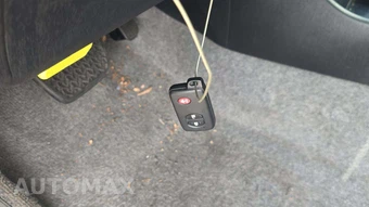 2015 Toyota Prius Three - miniatura 19