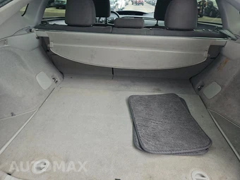 2015 Toyota Prius Three – miniatura 17