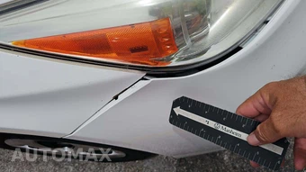 2015 Toyota Prius Three – miniatura 22