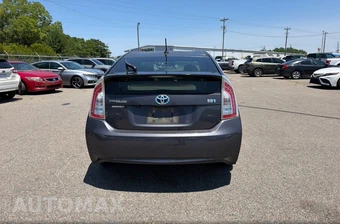 2015 Toyota Prius Three - miniatura 8