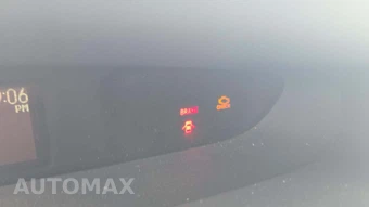 2015 Toyota Prius Two – miniatura 26
