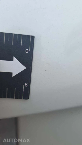 2015 Toyota Prius Two – miniatura 33