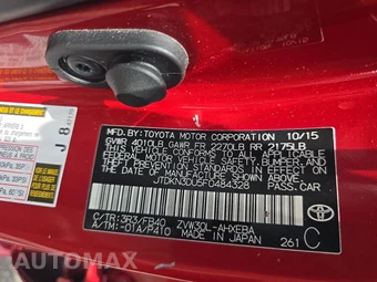 2015 Toyota Prius Two – miniatura 14