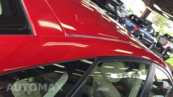 2015 Toyota Prius Two – miniatura 22