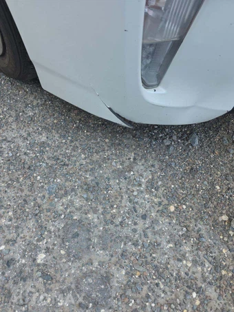 2015 Toyota Prius Two - miniatura 22