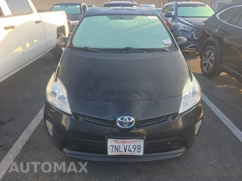 2015 Toyota Prius Two – miniatura 2