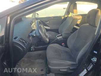 2015 Toyota Prius Two – miniatura 7