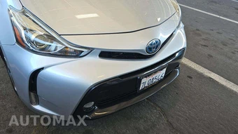 2015 Toyota Prius v Five – miniatura 21