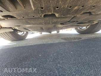 2015 Toyota Prius v Five – miniatura 20