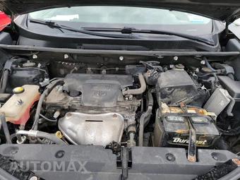 2015 Toyota RAV4 LE – miniatura 14