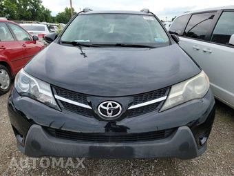 2015 Toyota RAV4 LE – miniatura 2