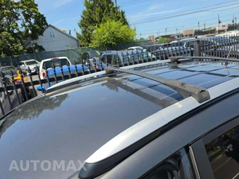 2015 Toyota RAV4 LE – miniatura 12