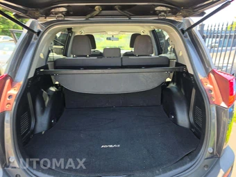 2015 Toyota RAV4 LE – miniatura 14