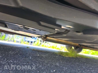 2015 Toyota RAV4 LE – miniatura 7