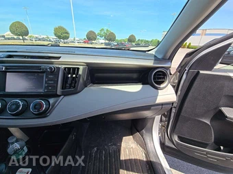 2015 Toyota RAV4 LE – miniatura 19