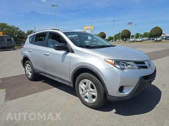 2015 Toyota RAV4 LE – miniatura 4