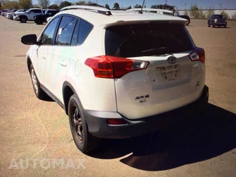 2015 Toyota RAV4 LE - miniatura 4