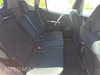 2015 Toyota RAV4 LE – miniatura 13