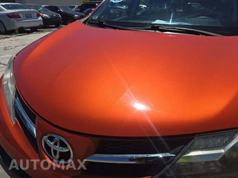 2015 Toyota RAV4 LE – miniatura 18
