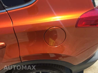 2015 Toyota RAV4 LE – miniatura 22