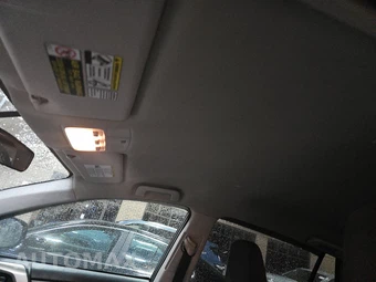 2015 Toyota RAV4 LE – miniatura 17