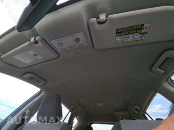 2015 Toyota RAV4 LE – miniatura 11
