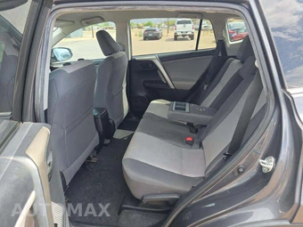 2015 Toyota RAV4 LE – miniatura 13