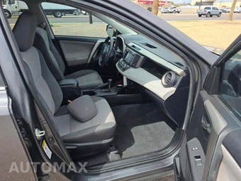 2015 Toyota RAV4 LE – miniatura 18