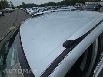 2015 Toyota RAV4 LE – miniatura 12