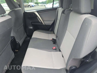 2015 Toyota RAV4 LE – miniatura 13