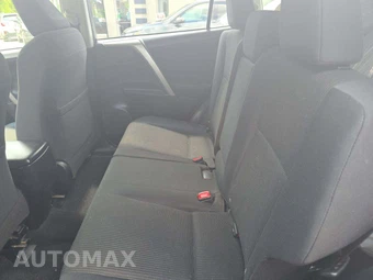 2015 Toyota RAV4 LE – miniatura 13
