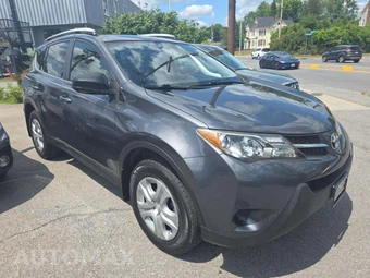 2015 Toyota RAV4 LE – miniatura 4