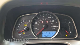 2015 Toyota RAV4 LE – miniatura 18