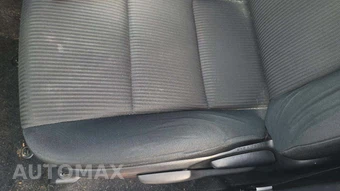 2015 Toyota RAV4 LE – miniatura 25