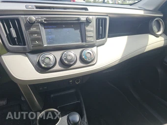2015 Toyota RAV4 LE – miniatura 11