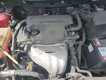 2015 Toyota RAV4 LE – miniatura 15